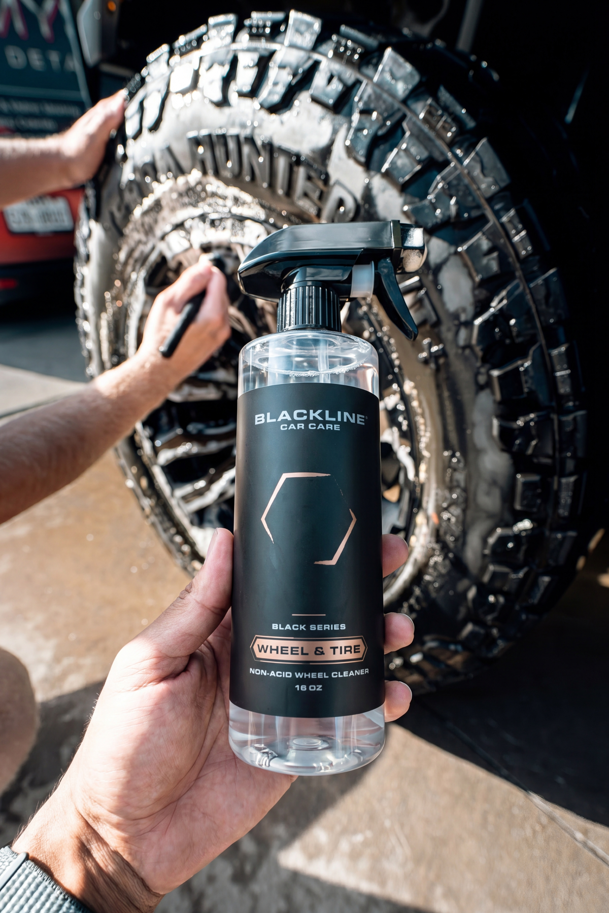 BLACKLINE® Wheel N' Tire Cleaner – Brake Dust & Grime Remover