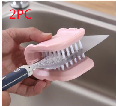 Close-up of double-sided cleaning bristles
